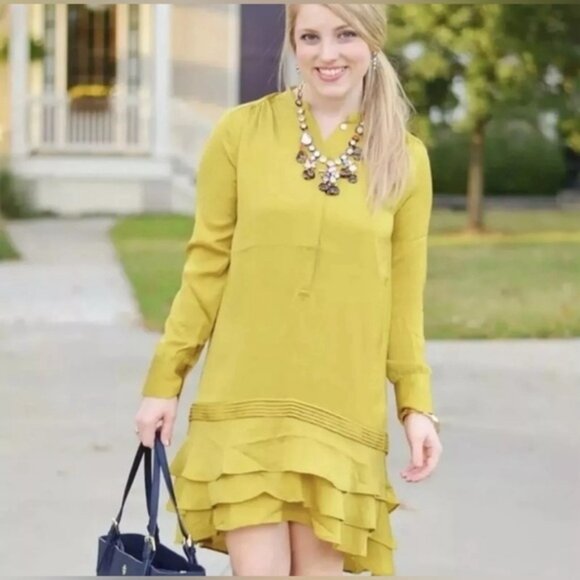 NWT BANANA REPUBLIC Chartreuse Silky Tiered Ruffle Drop Waist Mini Dress Sz 4 - Picture 1 of 16